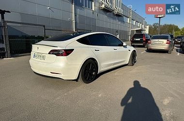 Седан Tesla Model 3 2021 в Дніпрі