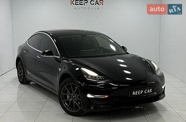 Седан Tesla Model 3 2019 в Одессе