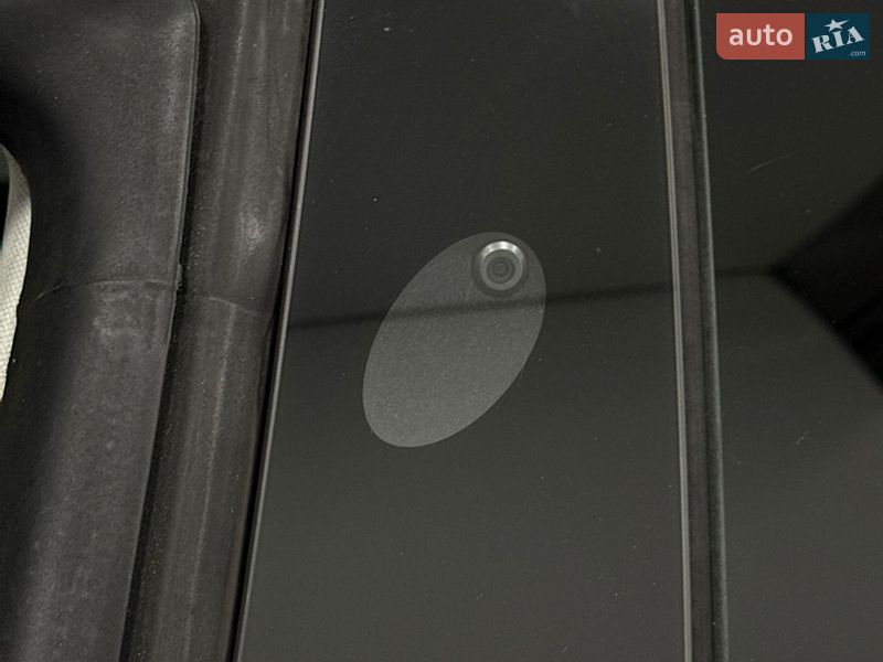 Седан Tesla Model 3 2019 в Одесі