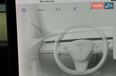 Седан Tesla Model 3 2019 в Одесі