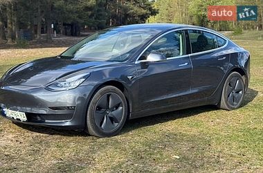 Седан Tesla Model 3 2019 в Ковеле