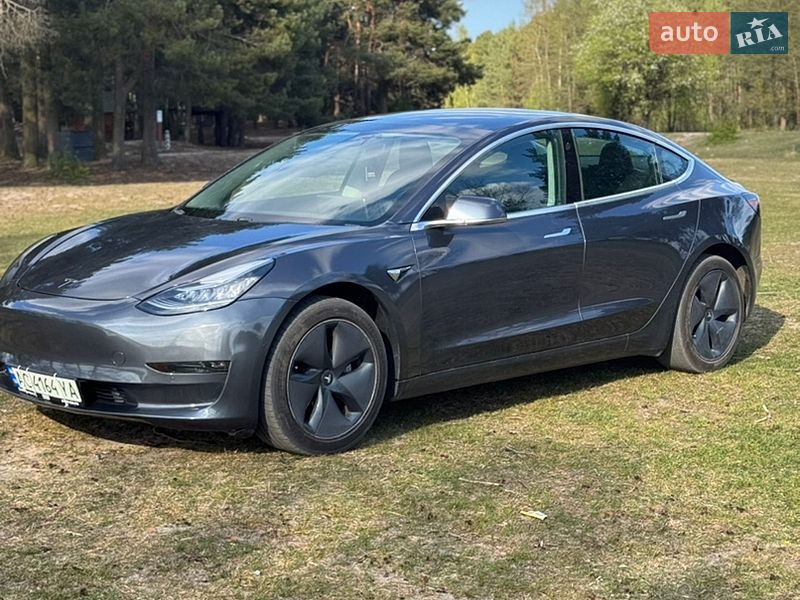 Седан Tesla Model 3 2019 в Ковеле