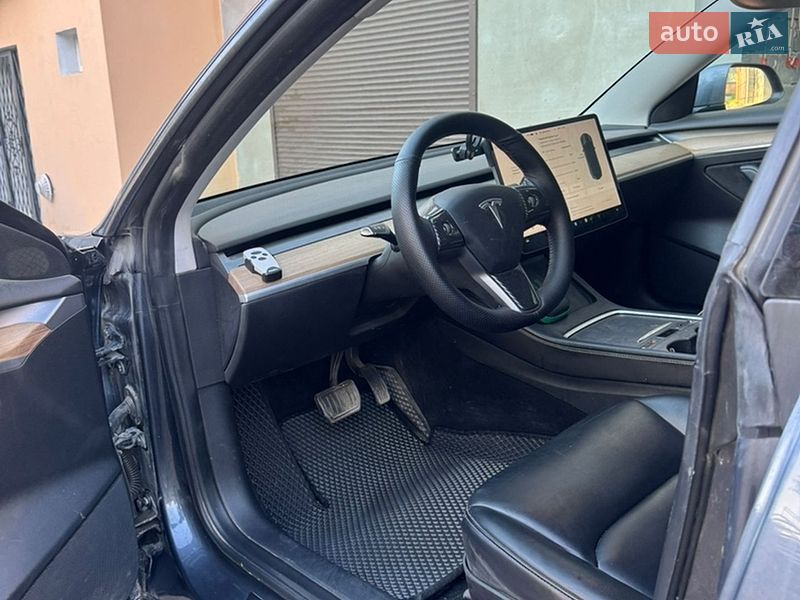 Седан Tesla Model 3 2022 в Каменец-Подольском