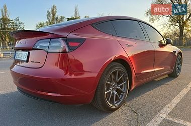 Седан Tesla Model 3 2022 в Дніпрі