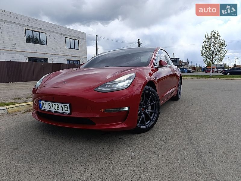 Tesla Model 3 2018