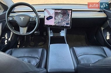 Седан Tesla Model 3 2017 в Борисполе