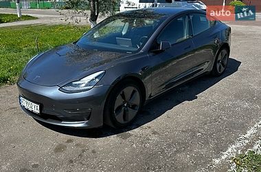 Седан Tesla Model 3 2020 в Киеве