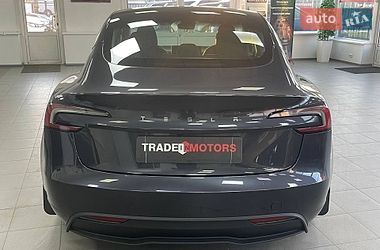 Седан Tesla Model 3 2024 в Киеве