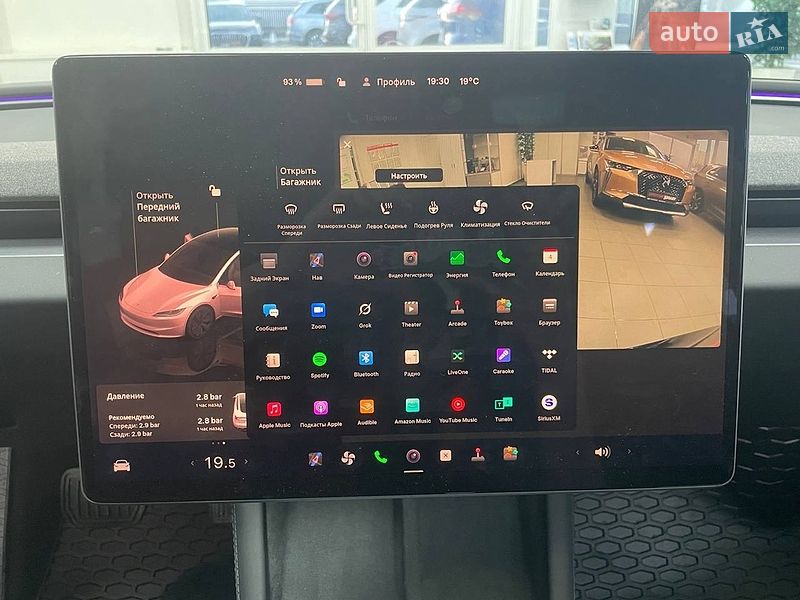 Седан Tesla Model 3 2024 в Киеве