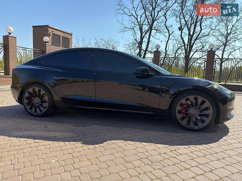 Седан Tesla Model 3 2020 в Харькове