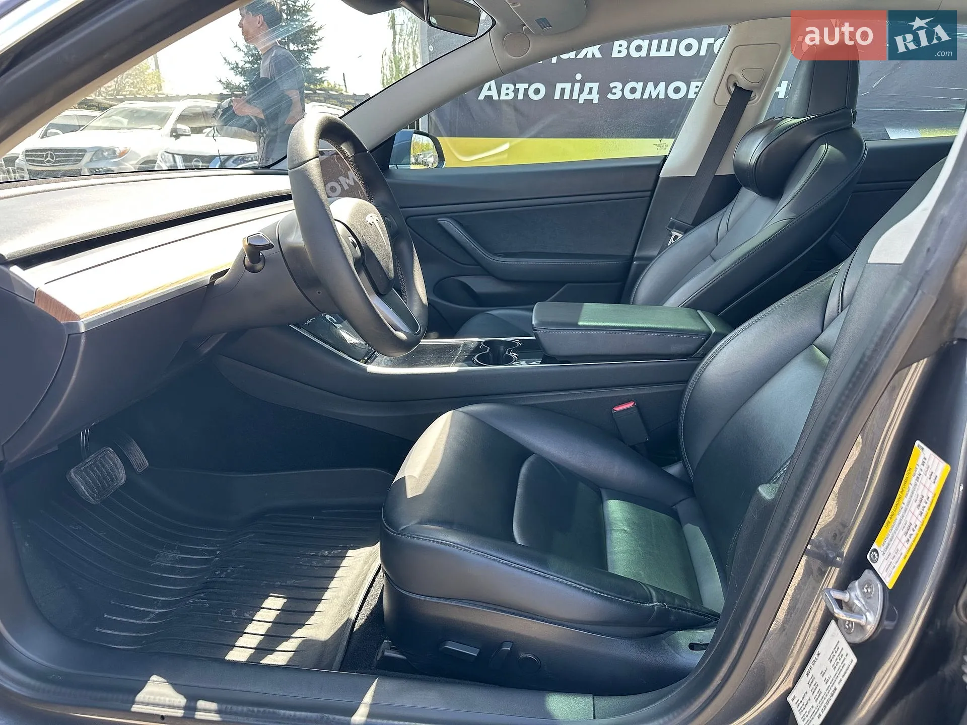 2020 Tesla Model 3 - мініатюра 9