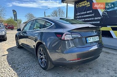 Седан Tesla Model 3 2020 в Ивано-Франковске