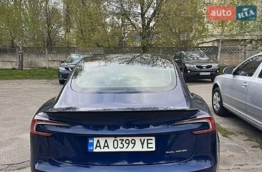 Седан Tesla Model 3 2024 в Киеве