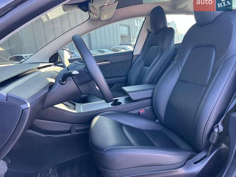 Седан Tesla Model 3 2021 в Львові фото 20 Седан Tesla Model 3 2021 в Львові