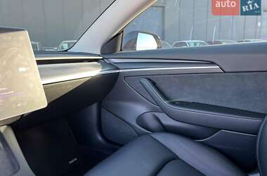 Седан Tesla Model 3 2021 в Львові фото 32 Седан Tesla Model 3 2021 в Львові