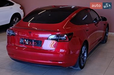 Седан Tesla Model 3 2021 в Одесі