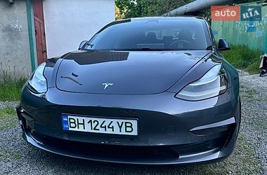 Седан Tesla Model 3 2019 в Одессе