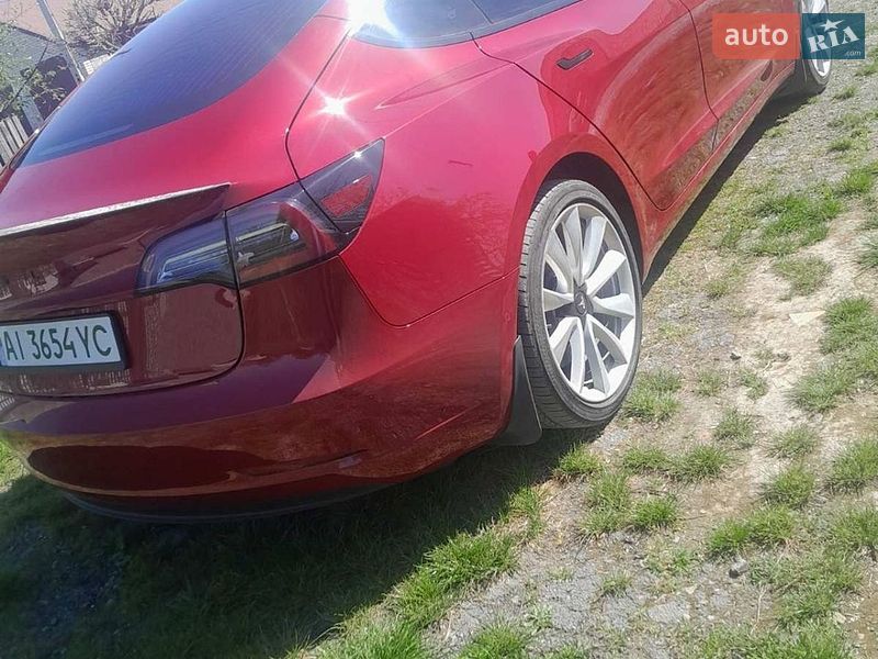 Седан Tesla Model 3 2018 в Сквире