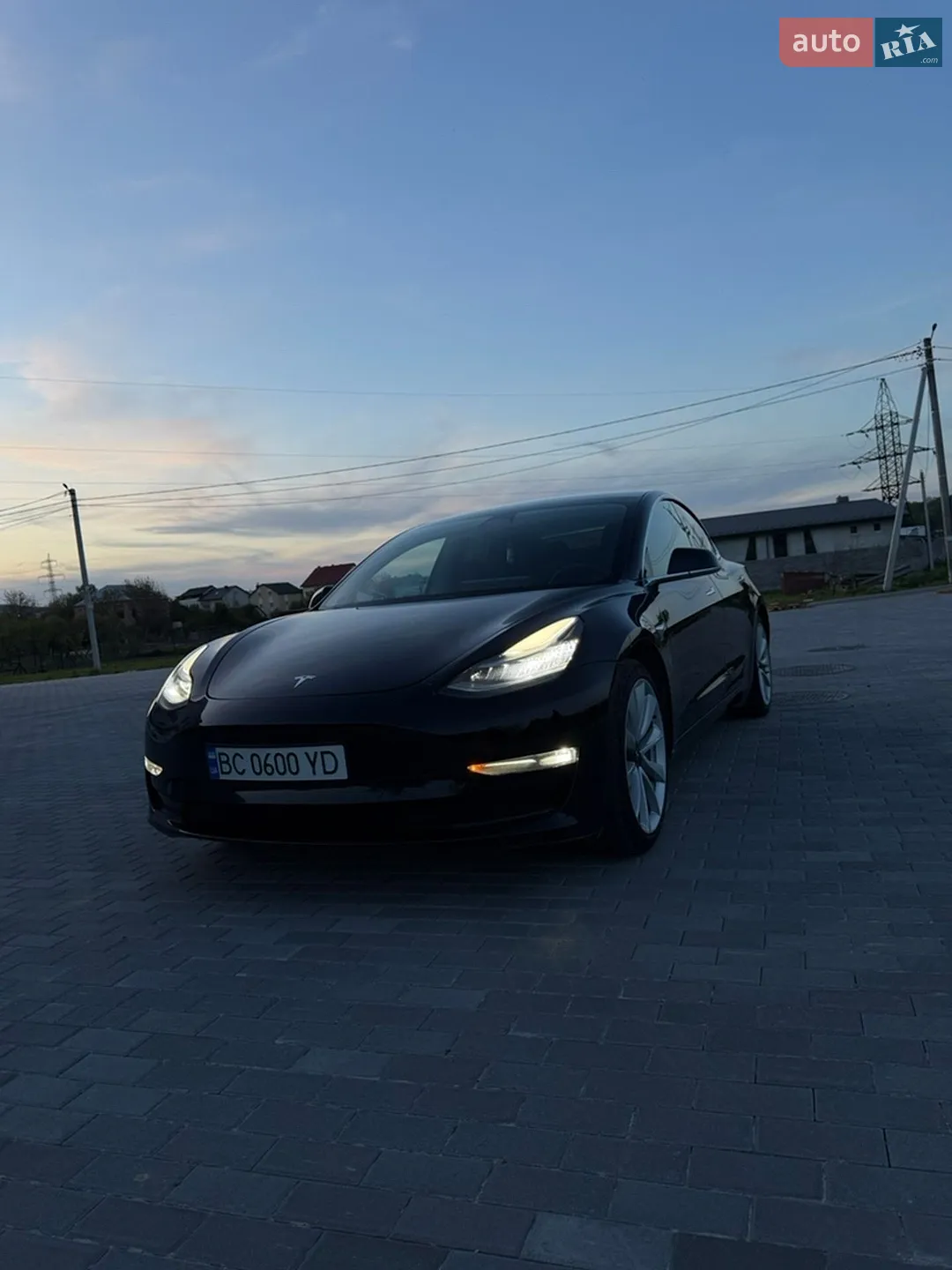 2019 Tesla Model 3 - мініатюра 4
