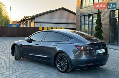 Седан Tesla Model 3 2021 в Вінниці