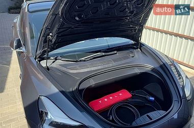 Седан Tesla Model 3 2019 в Вінниці