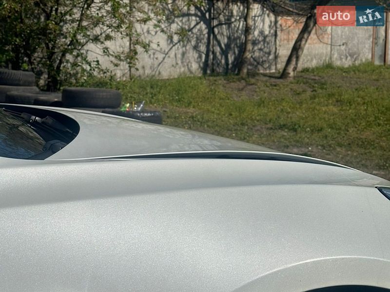 Седан Tesla Model 3 2020 в Ніжині