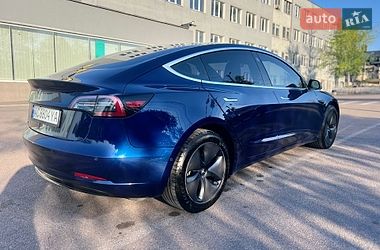 Седан Tesla Model 3 2018 в Кам'янському