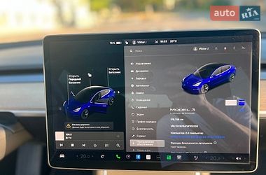 Седан Tesla Model 3 2018 в Кам'янському