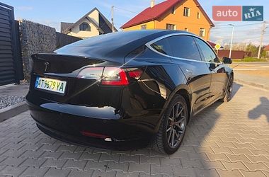 Седан Tesla Model 3 2020 в Ивано-Франковске