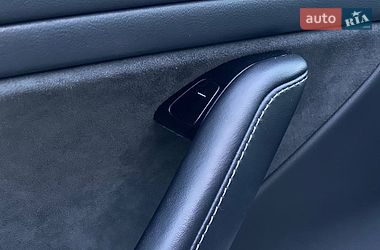 Седан Tesla Model 3 2018 в Києві