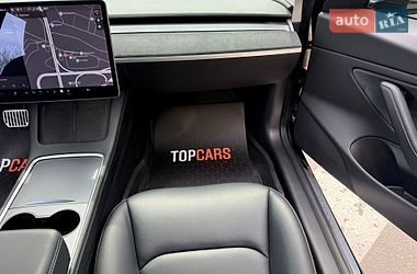 Седан Tesla Model 3 2019 в Києві