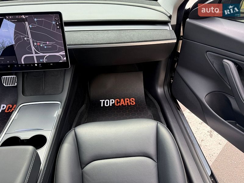 Седан Tesla Model 3 2019 в Києві