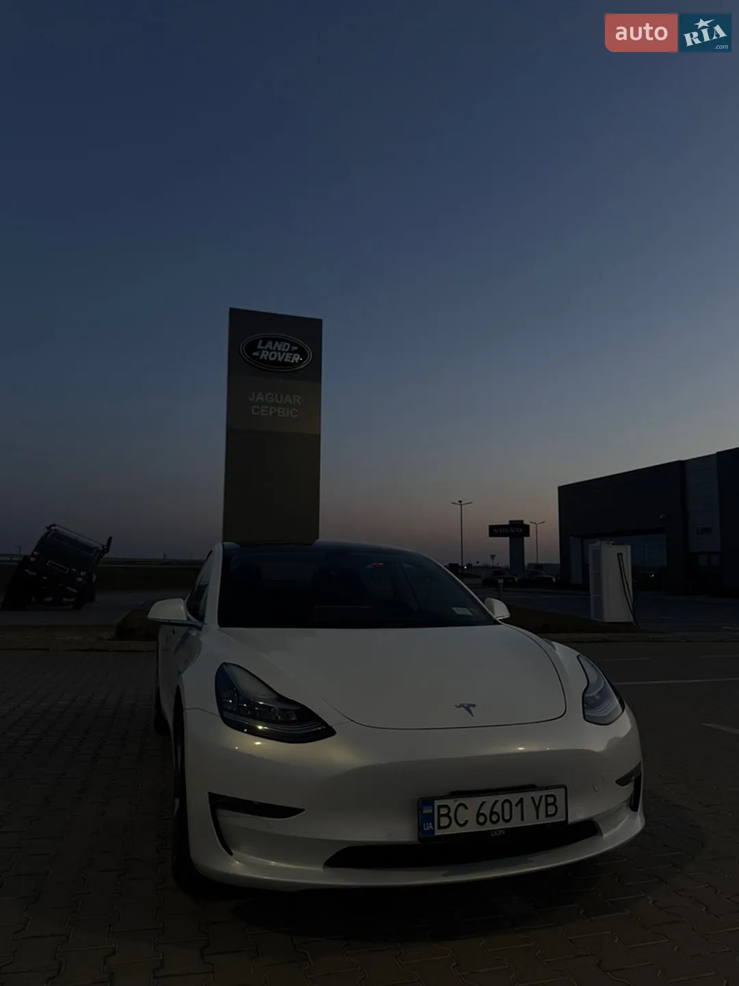 2019 Tesla Model 3 - мініатюра 3