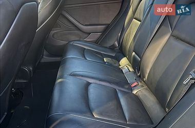 Седан Tesla Model 3 2019 в Львові