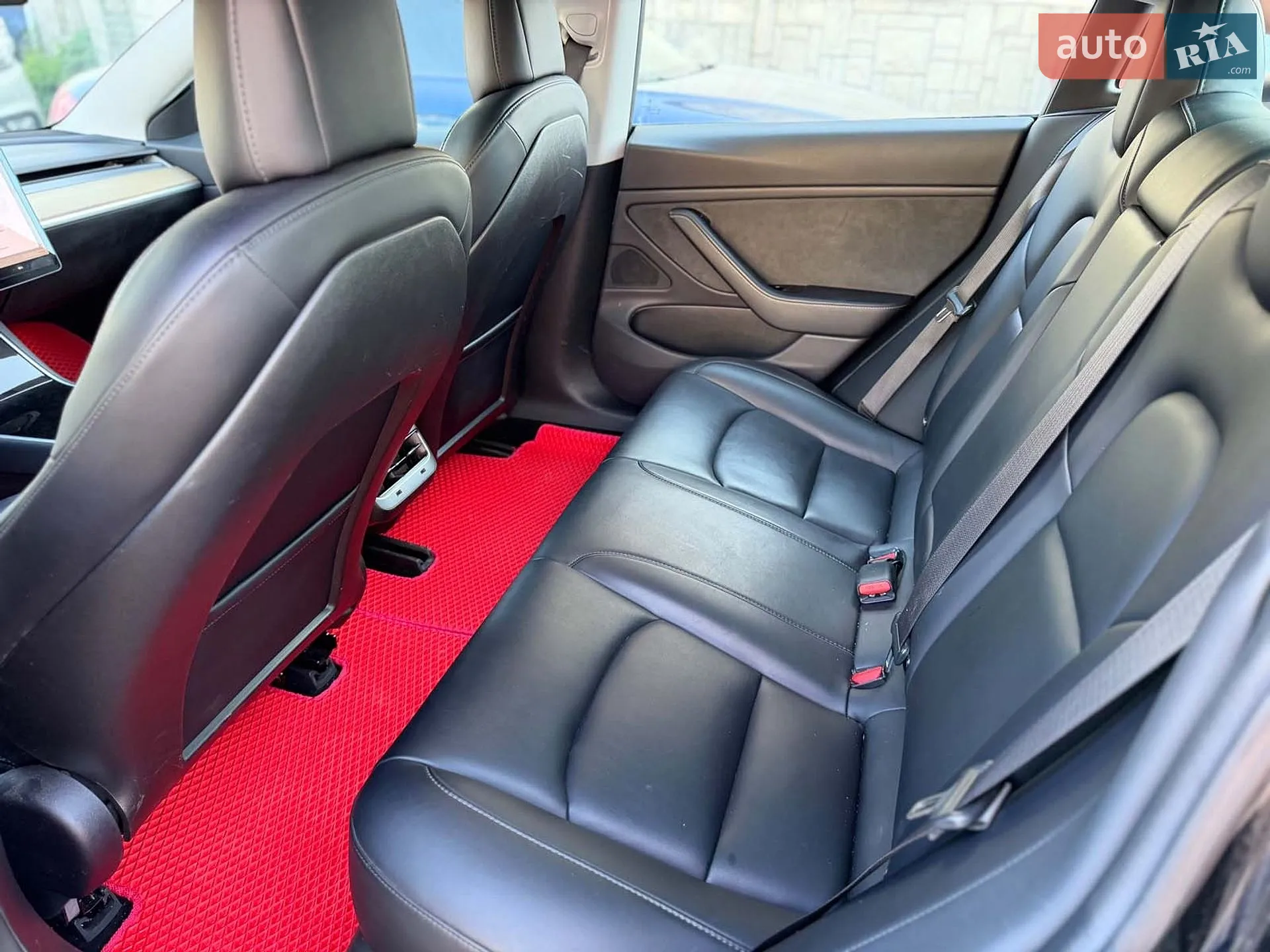 2018 Tesla Model 3 - мініатюра 8