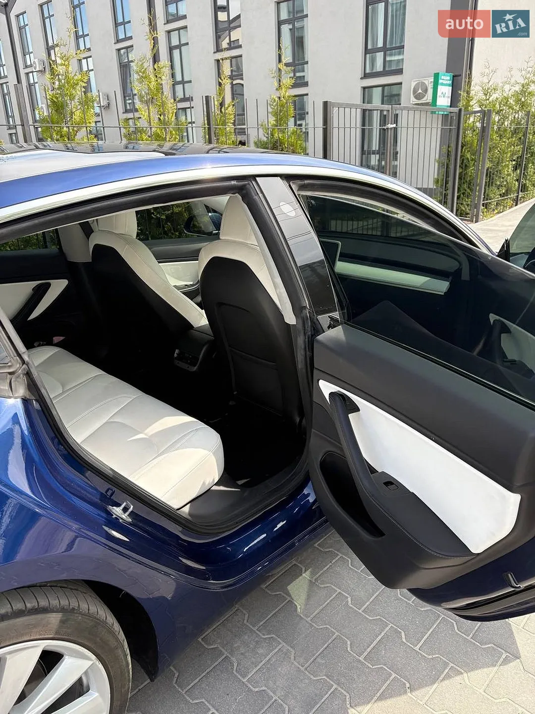 2018 Tesla Model 3 - мініатюра 6