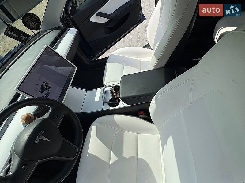 Седан Tesla Model 3 2018 в Киеве фото 12 Седан Tesla Model 3 2018 в Киеве
