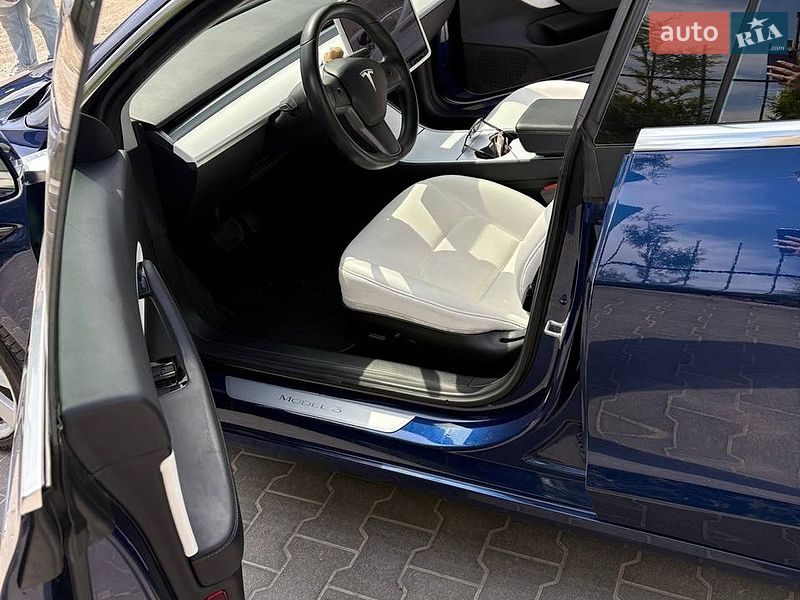 Седан Tesla Model 3 2018 в Киеве фото 10 Седан Tesla Model 3 2018 в Киеве