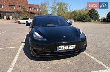 Седан Tesla Model 3 2019 в Харькове