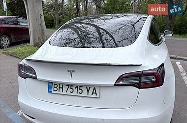 Седан Tesla Model 3 2019 в Одесі