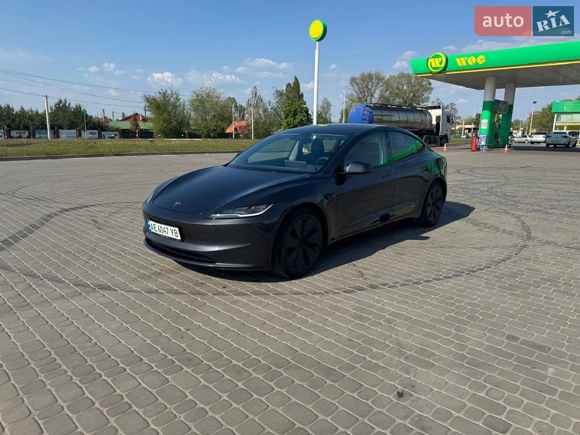 2024 Tesla Model 3 - мініатюра 8