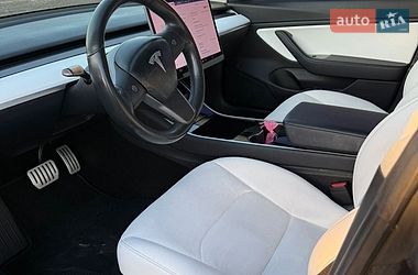 Седан Tesla Model 3 2018 в Дрогобыче