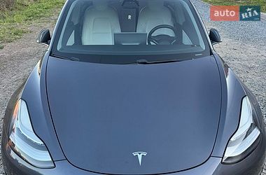 Седан Tesla Model 3 2018 в Дрогобыче