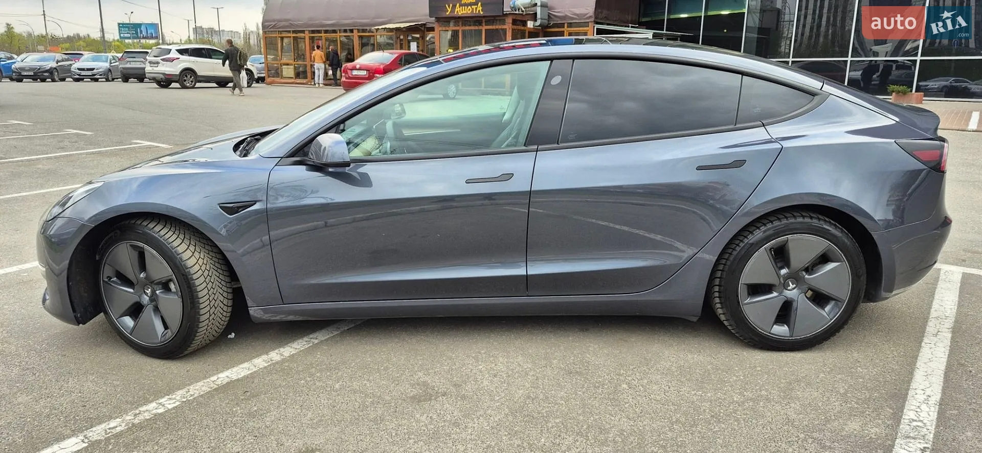 2022 Tesla Model 3 - мініатюра 10