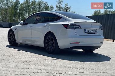 Седан Tesla Model 3 2022 в Києві