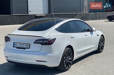 Седан Tesla Model 3 2022 в Києві
