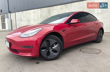 Седан Tesla Model 3 2018 в Киеве