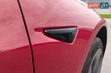 Седан Tesla Model 3 2018 в Киеве