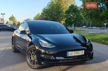 Седан Tesla Model 3 2018 в Днепре