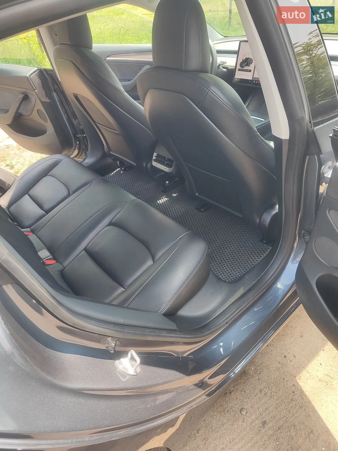 2022 Tesla Model 3 - мініатюра 28